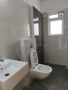 Bathroom Image of 3000 Sq.ft 4 BHK Apartment / Flat for sale in Bandra West Mumbai for Rs. 210000000