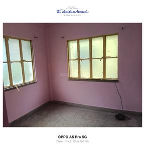 Bedroom Image of 750 Sq.ft 2 BHK Apartment / Flat for sale in Garfa Kolkata for Rs. 3500000