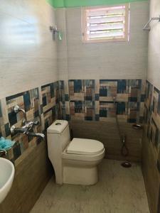Bathroom Image of 1250 Sq.ft 1 BHK Apartment / Flat for rent in Nayapalli Bhubaneswar for Rs. 17000