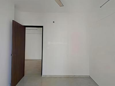 Bedroom Image of 965 Sq.ft 2 BHK Apartment / Flat for rent in Lodha Amara, Kolshet Thane for Rs. 37000