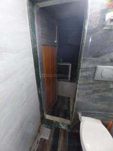Bathroom Image of 902 Sq.ft 2 BHK Apartment / Flat for sale in Haware Citi, Kasarvadavali Thane for Rs. 6800000
