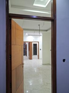 Main Entrance Image of 1350 Sq.ft 3 BHK Apartment / Flat for sale in Avenue 1, Sector 73 Noida for Rs. 4950000