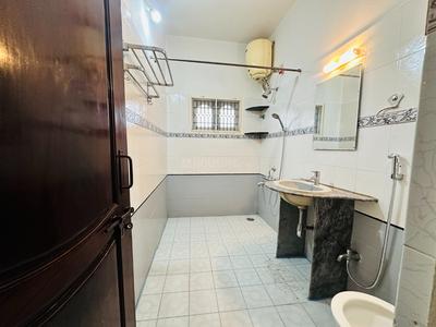 Bathroom Image of 4000 Sq.ft 4 BHK Independent House for sale in Bilekahalli Bengaluru for Rs. 82500000