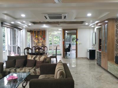 Living Room Image of 4100 Sq.ft 5 BHK Builder Floor for sale in Shahdara New Delhi for Rs. 57500000