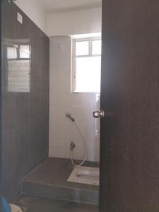 Common Bathroom Image of 1800 Sq.ft 3 BHK Apartment / Flat for sale in Kumar Primeview E3, Hadapsar Pune for Rs. 12000000