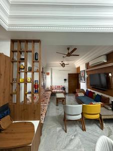 Hall Image of 2700 Sq.ft 3.5 BHK Apartment / Flat for sale in Maninagar Ahmedabad for Rs. 13000000