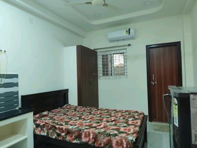 Bedroom Image of 470 Sq.ft 1 RK Apartment / Flat for rent in Kondapur Hyderabad for Rs. 17000
