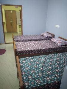 Bedroom Image of 665 Sq.ft 1 BHK Builder Floor for rent in Cycle Colony Rajahmundry for Rs. 3999
