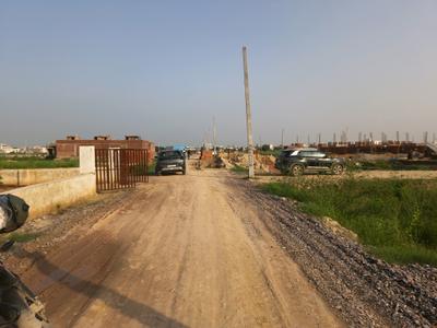Image of 1800 Sq.ft Residential Plot / Land for sale in Wave City, Ghaziabad for Rs. 5200100
