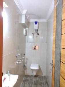 Common Bathroom Image of 600 Sq.ft 1 BHK Apartment / Flat for rent in Vikram Golf View Condos by Vikram Properties And Builder, Sector 19 Dwarka New Delhi for Rs. 32000