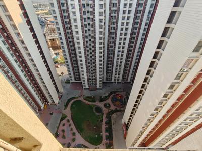 Balcony Image of 319 Sq.ft 1 BHK Apartment / Flat for rent in Dosti Greater Thane Phase 1, Bhiwandi Thane for Rs. 16999
