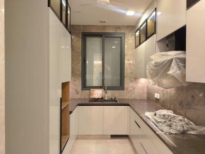 Kitchen Image of 1800 Sq.ft 3 BHK Builder Floor for sale in Green Park New Delhi for Rs. 61500000