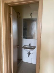 Bathroom Image of 1845 Sq.ft 3 BHK Apartment / Flat for sale in DLF Express Greens, Manesar Gurgaon for Rs. 16000000