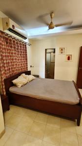 Bedroom Image of 1100 Sq.ft 2 BHK Apartment / Flat for sale in Bandra West Mumbai for Rs. 29500000