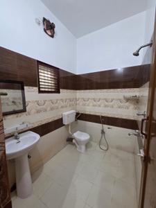 Bathroom Image of 1100 Sq.ft 2 BHK Independent House for rent in CDA Sector9 Cuttack for Rs. 13000