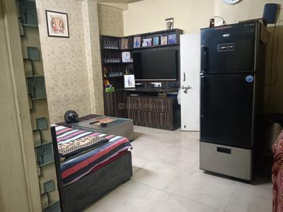 Bedroom Image of 680 Sq.ft 2 BHK Builder Floor for sale in Dilshad Garden New Delhi for Rs. 4500000