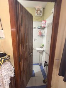 Bathroom Image of 737 Sq.ft 2 BHK Apartment / Flat for sale in Gudhiyari Raipur for Rs. 3000000