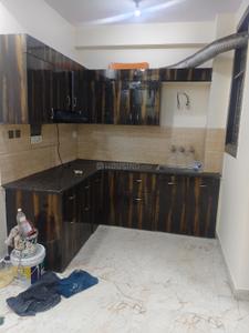 Kitchen Image of 900 Sq.ft 3 BHK Builder Floor for rent in Mayur Vihar Phase 1 New Delhi for Rs. 30000