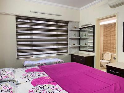 Bedroom Image of 1680 Sq.ft 3.5 BHK Apartment / Flat for rent in Kondhwa Pune for Rs. 50000
