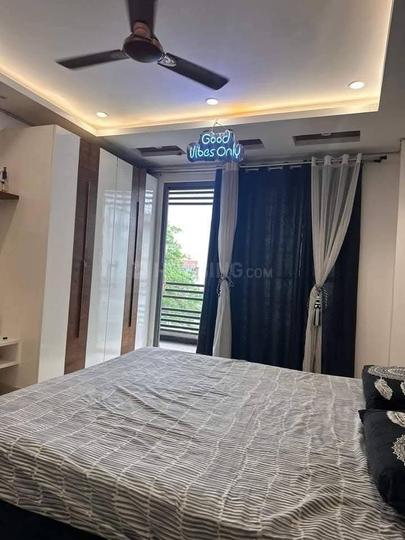 Saket Bedroom 1
