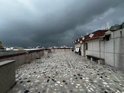 Terrace Image of 8000 Sq.ft 12 BHK Builder Floor for sale in Jamia Nagar New Delhi for Rs. 132500000