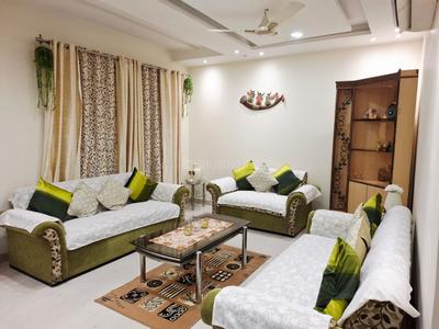 8 BHK Independent House