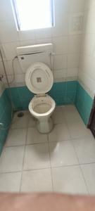 Bathroom Image of 1100 Sq.ft 2 BHK Apartment / Flat for rent in Renuka Nagar Nashik for Rs. 25000
