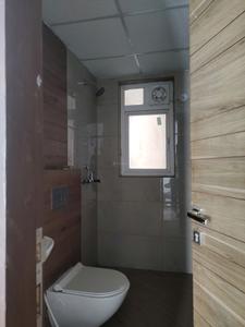 Common Bathroom Image of 1750 Sq.ft 3 BHK Apartment / Flat for rent in ACE Parkway, Sector 150 Noida for Rs. 42000