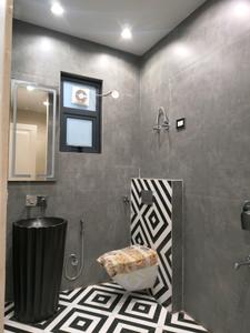 Bedroom Five Image of 2520 Sq.ft 5 BHK Builder Floor for sale in Indirapuram Ghaziabad for Rs. 35000000