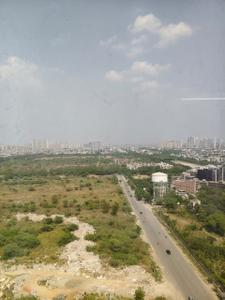 Image of 1545 Sq.ft 3 BHK Apartment / Flat for rent in Godrej Woods, Sector 43, Noida for Rs. 69000