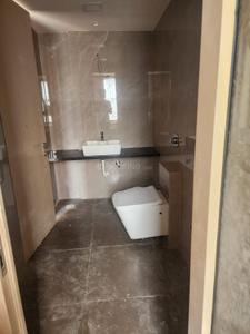 Bathroom Image of 980 Sq.ft 2 BHK Apartment / Flat for sale in Satra Rehana Heights, Santacruz West Mumbai for Rs. 42500000