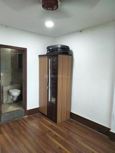 Bedroom Image of 1150 Sq.ft 2 BHK Apartment / Flat for rent in Adajan Surat for Rs. 18500