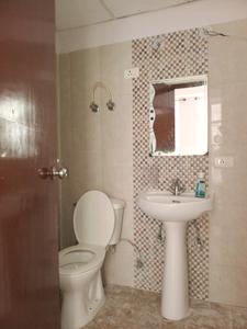 Common Bathroom Image of 1120 Sq.ft 3 BHK Apartment / Flat for sale in Galaxy Royale, Noida Extension Greater Noida for Rs. 8950000