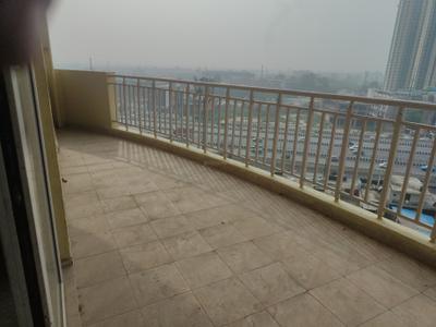 Balcony Image of 2415 Sq.ft 4 BHK Apartment / Flat for rent in Rise Organic Homes Phase 1, Mahurali Ghaziabad for Rs. 40000