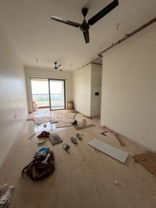 Living Room Image of 900 Sq.ft 2 BHK Apartment / Flat for rent in Kalpataru Paramount, Thane West Thane for Rs. 45999