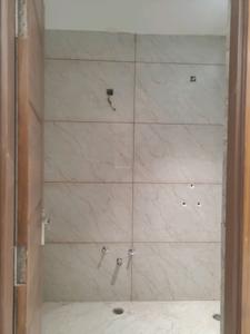 Bedroom Two Image of 2800 Sq.ft 4 BHK Builder Floor for rent in Green Field Colony Faridabad for Rs. 48000