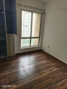 Bedroom Image of 1390 Sq.ft 3 BHK Apartment / Flat for sale in Jaypee Kosmos, Sector 134 Noida for Rs. 11500000