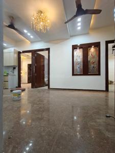 Hall Image of 1350 Sq.ft 3 BHK Apartment / Flat for sale in Indirapuram Ghaziabad for Rs. 13500000
