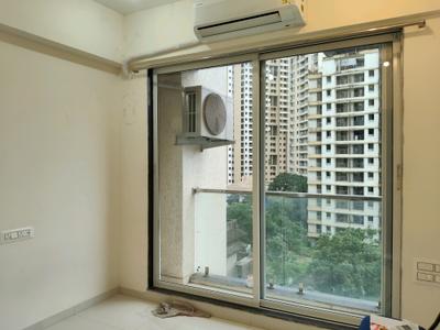 Bedroom Image of 920 Sq.ft 2 BHK Apartment / Flat for rent in Kasarvadavali Thane for Rs. 27500