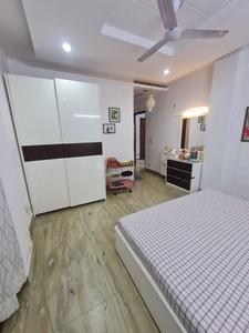 Bedroom Image of 1500 Sq.ft 3 BHK Builder Floor for rent in Model Town New Delhi for Rs. 55000