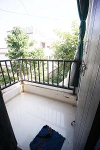 Balcony Image of 1125 Sq.ft 2 BHK Apartment / Flat for sale in Motera Ahmedabad for Rs. 5451000