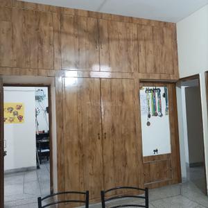 Bedroom Image of 1750 Sq.ft 3 BHK Independent House for rent in GMS Road Dehradun for Rs. 37000