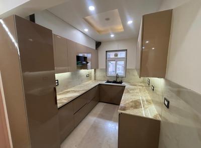 Kitchen Image of 1125 Sq.ft 3 BHK Apartment / Flat for rent in Vikaspuri New Delhi for Rs. 42000