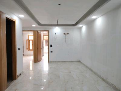 Living Room Image of 1750 Sq.ft 3 BHK Apartment / Flat for sale in Saraswati Executive Home, Noida Extension Greater Noida for Rs. 6400000