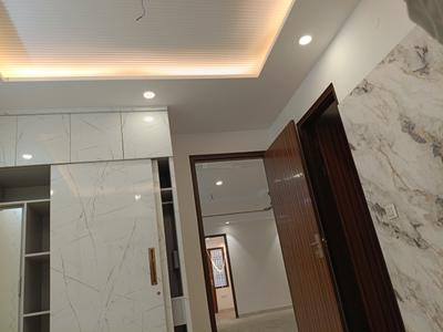 Bedroom Image of 1500 Sq.ft 3 BHK Builder Floor for sale in Pitampura New Delhi for Rs. 14500000