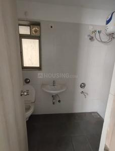 Bathroom Image of 798 Sq.ft 1.5 BHK Apartment / Flat for rent in Lodha Casa Bella Gold, Palava Phase 1 Thane for Rs. 17000