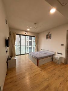 3.5 BHK Flat