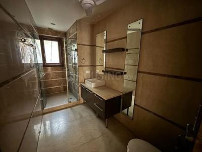 Bathroom Image of 4500 Sq.ft 4 BHK Builder Floor for sale in Panchsheel Park New Delhi for Rs. 120000000