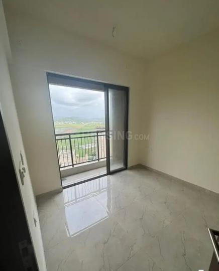 Naigaon East Main Image 1