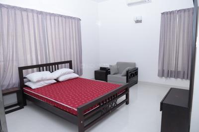 Bedroom Image of 2200 Sq.ft 4 BHK Villa for rent in Meridian The Sovereign, Panangad Kochi for Rs. 75000